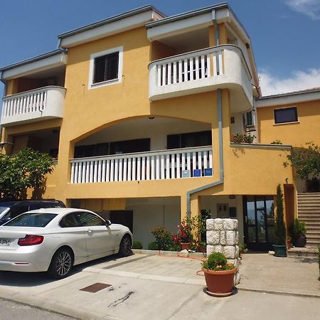 נובי ווינודולסקי Apartments Jadranka Povile חדר תמונה