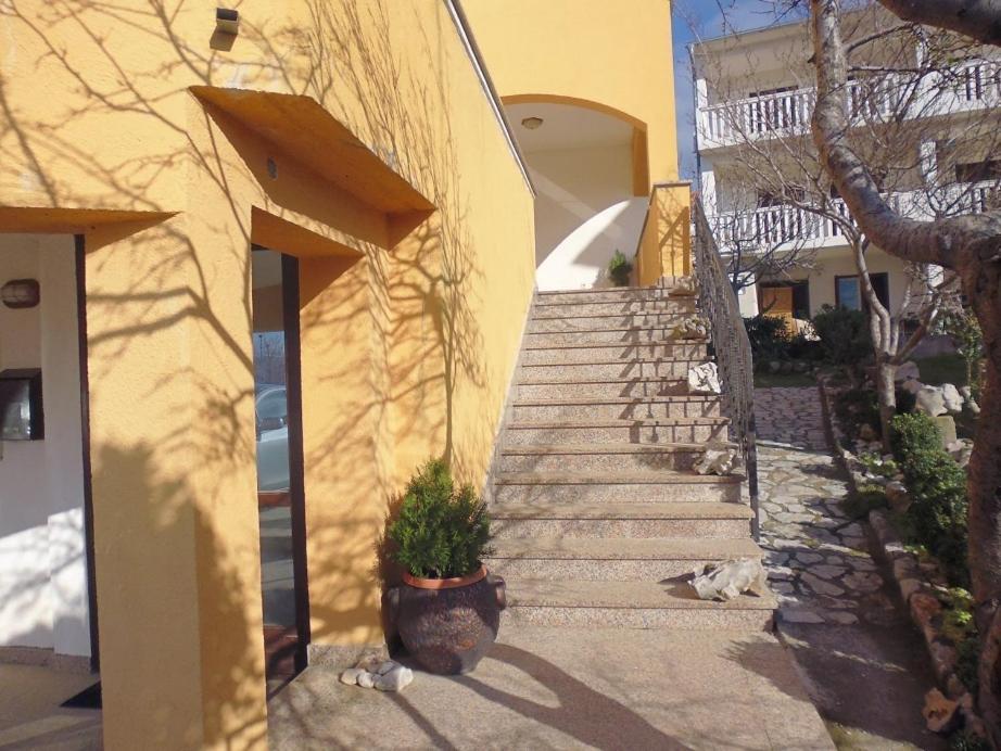 נובי ווינודולסקי Apartments Jadranka Povile מראה חיצוני תמונה