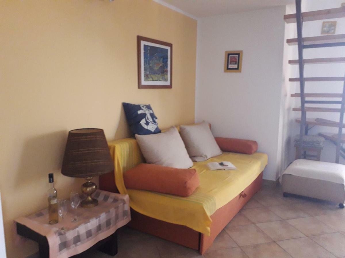 נובי ווינודולסקי Apartments Jadranka Povile מראה חיצוני תמונה